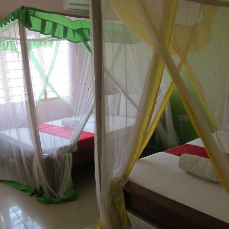 شاطئ دياني The Bright Star Resort المظهر الخارجي الصورة