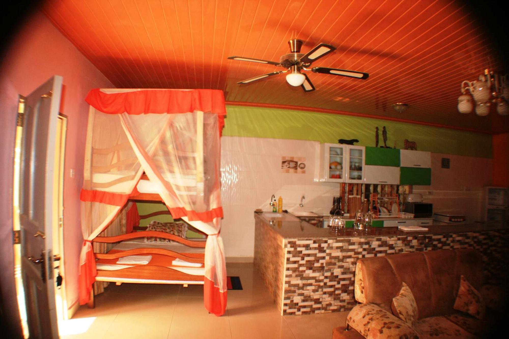شاطئ دياني The Bright Star Resort المظهر الخارجي الصورة
