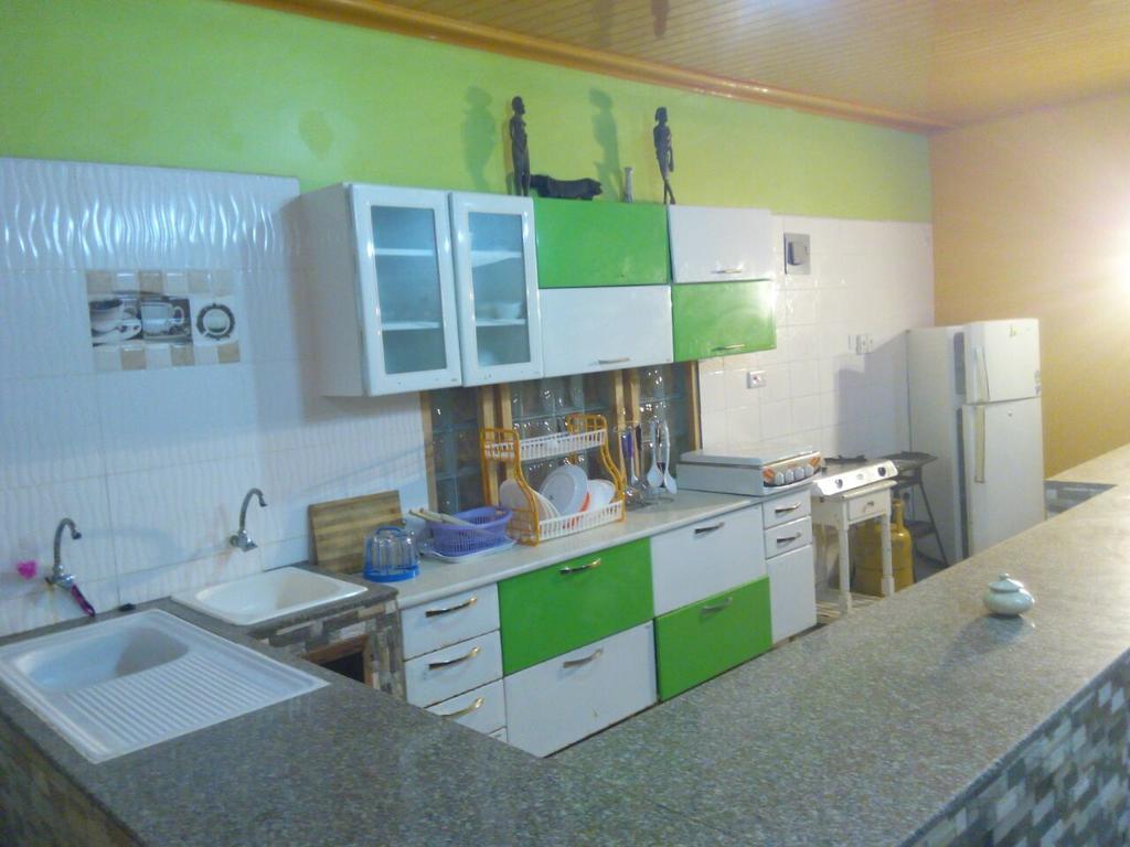 شاطئ دياني The Bright Star Resort المظهر الخارجي الصورة