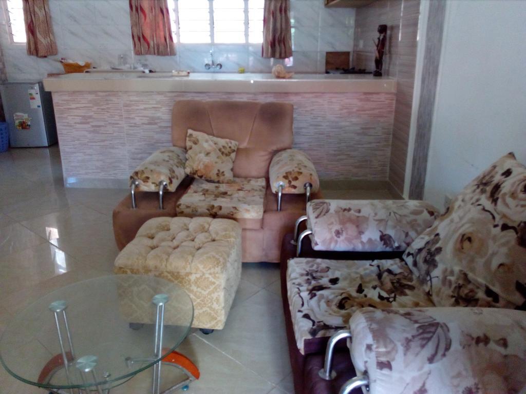 شاطئ دياني The Bright Star Resort المظهر الخارجي الصورة