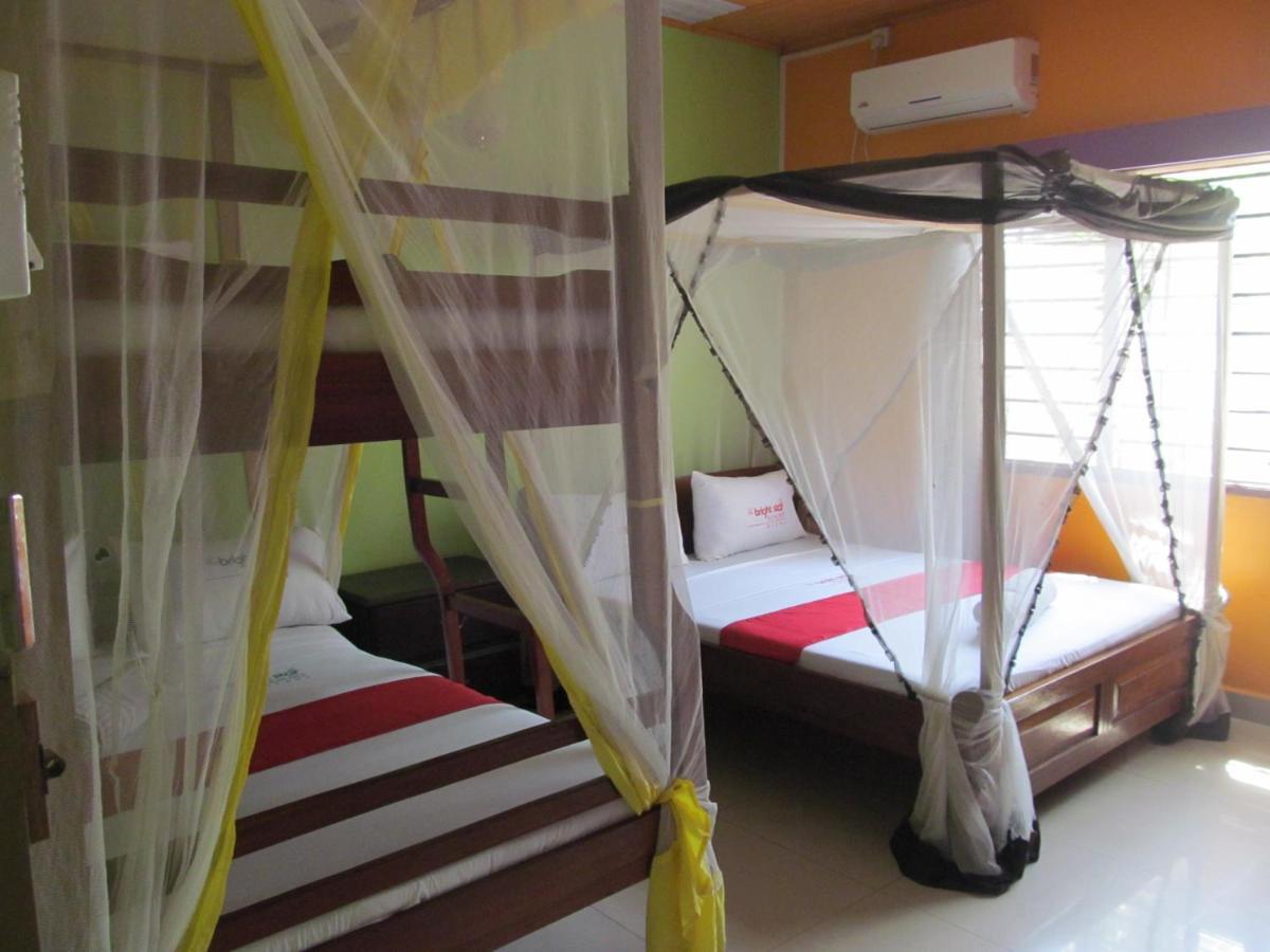 شاطئ دياني The Bright Star Resort المظهر الخارجي الصورة