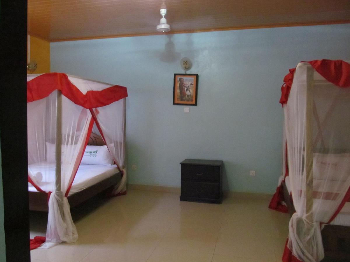 شاطئ دياني The Bright Star Resort المظهر الخارجي الصورة