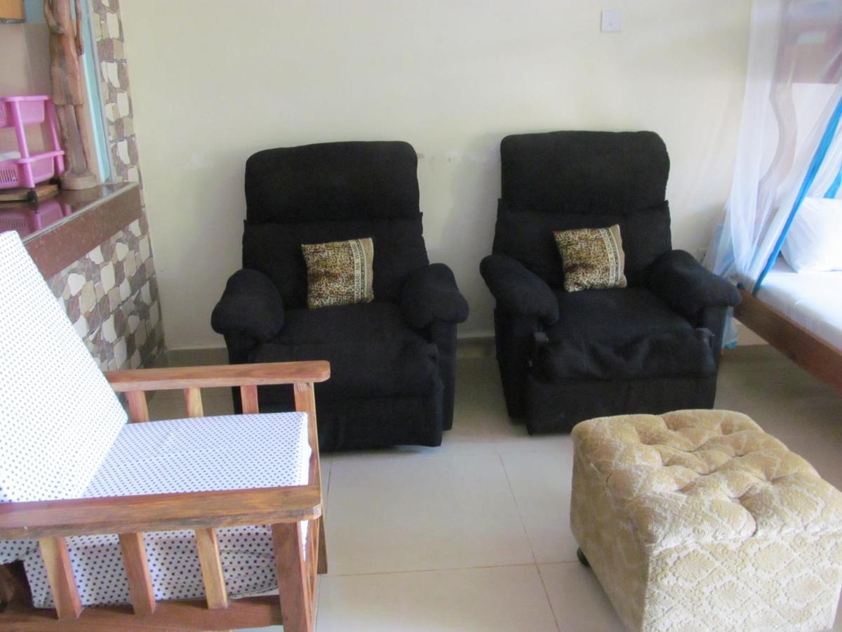 شاطئ دياني The Bright Star Resort المظهر الخارجي الصورة